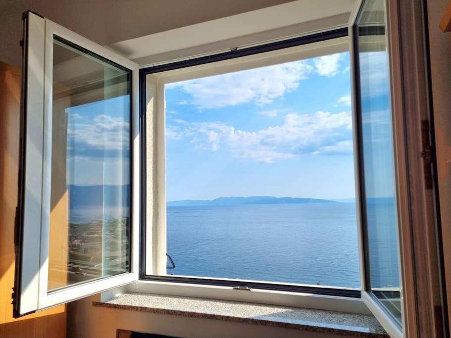 Apartman Luka Rijeka Exterior photo